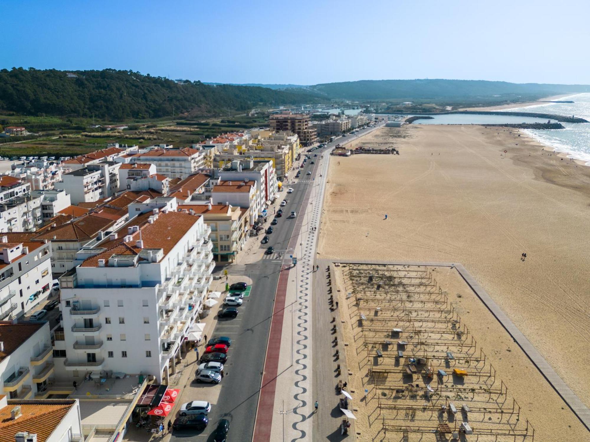 T2 Dina'S Place Nazaré Exterior foto